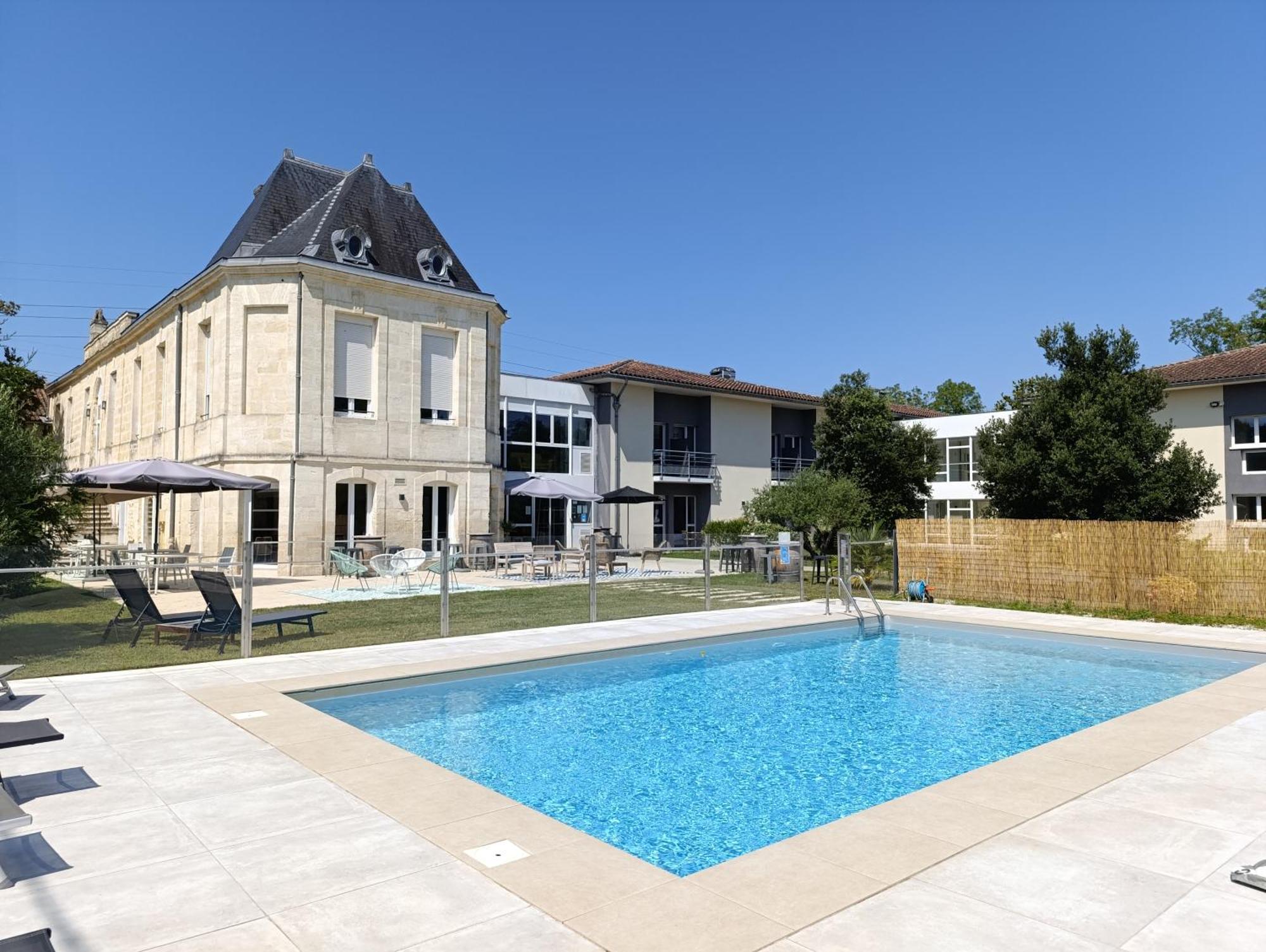Green Hotels Bordeaux Arena Latresne Eksteriør billede